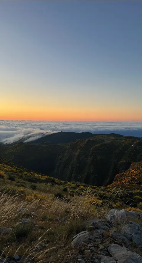 levée de soleil à Pico Do Areeiro, à Madeire